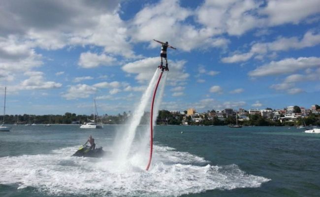 Flyboard actividad extrema