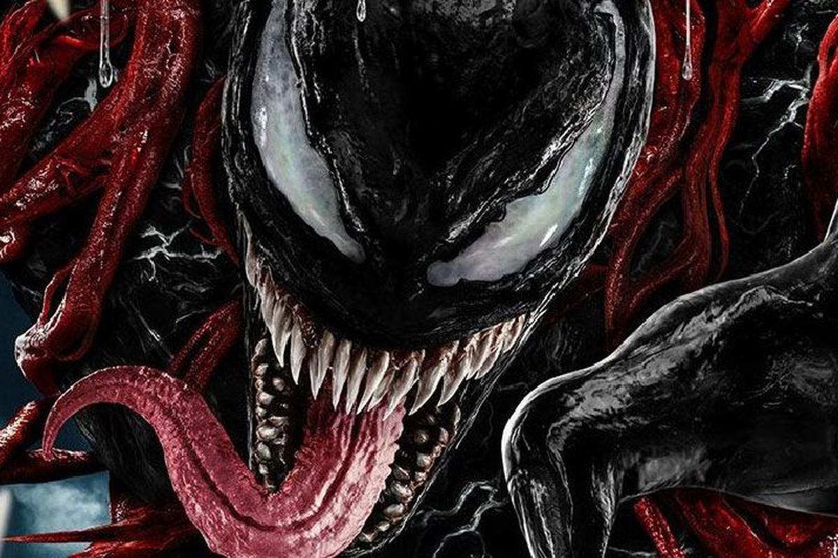 Venom siendo atacado por Carnag como motivo del póster para la película.
