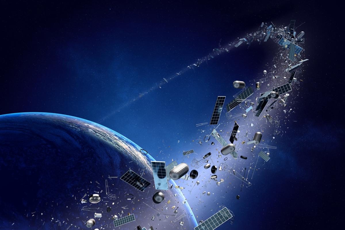 Basura Espacial que representa muchos riesgos en diversos aspectos climáticos y tecnológicos.