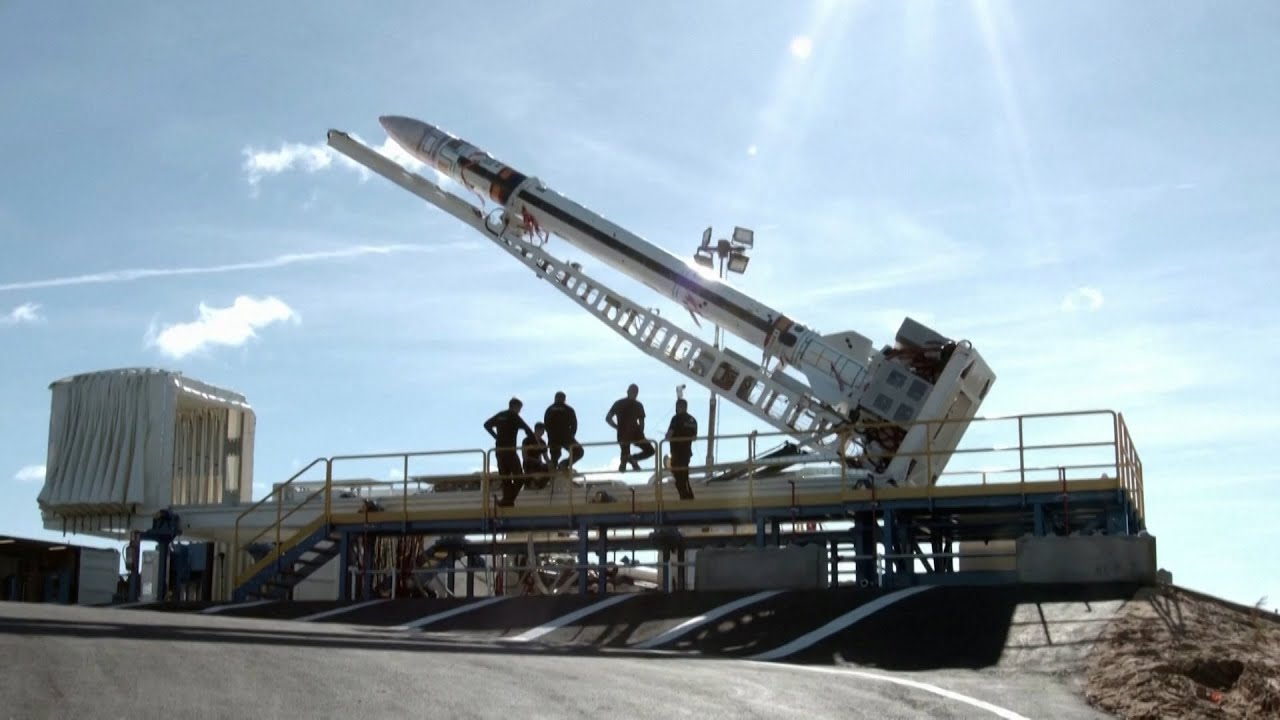 Satélites: lanzadera de cohete