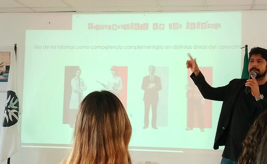 Conferencias UNINTER