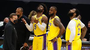 Los Lakers fuera de Playoffs 