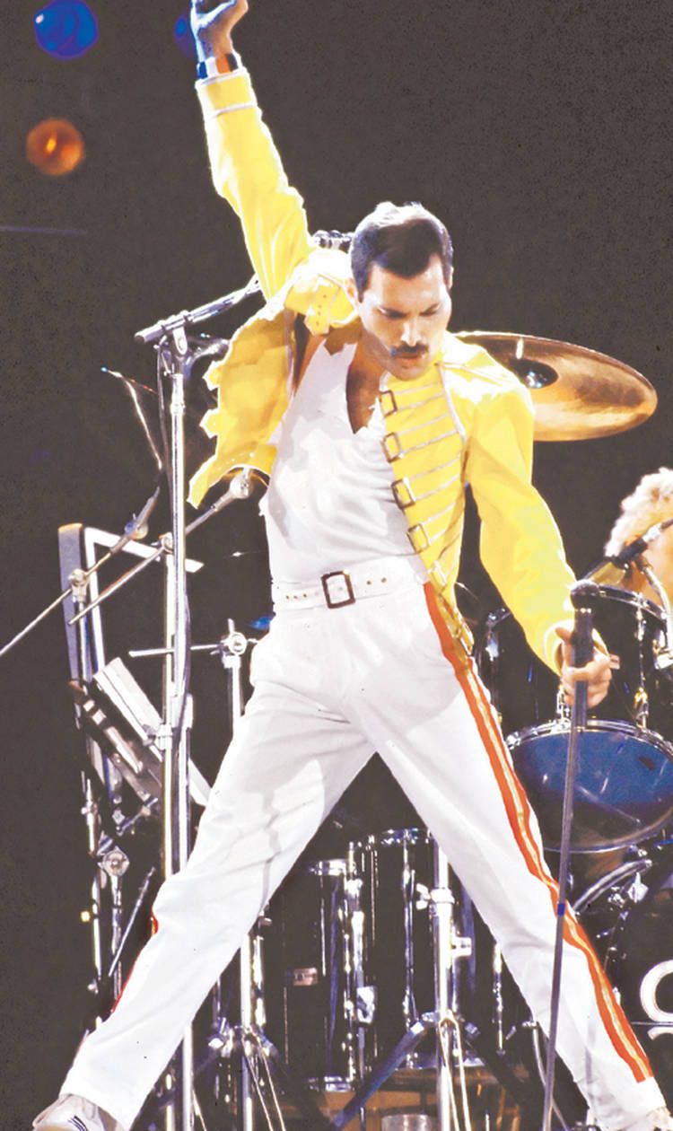 Freddie-Mercury-anos-muerte_CLAIMA20111124_0029_19