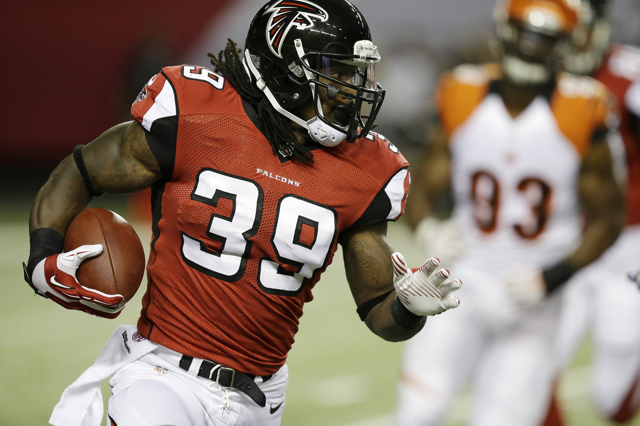 bengals-falcons-football-steven-jackson_pg_600