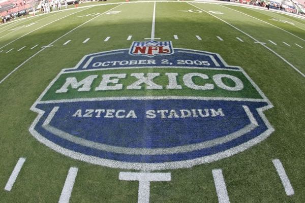 el-estadio-azteca-albergo-la-nfl-en-2005