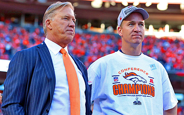 0126_Elway-Manning_inside