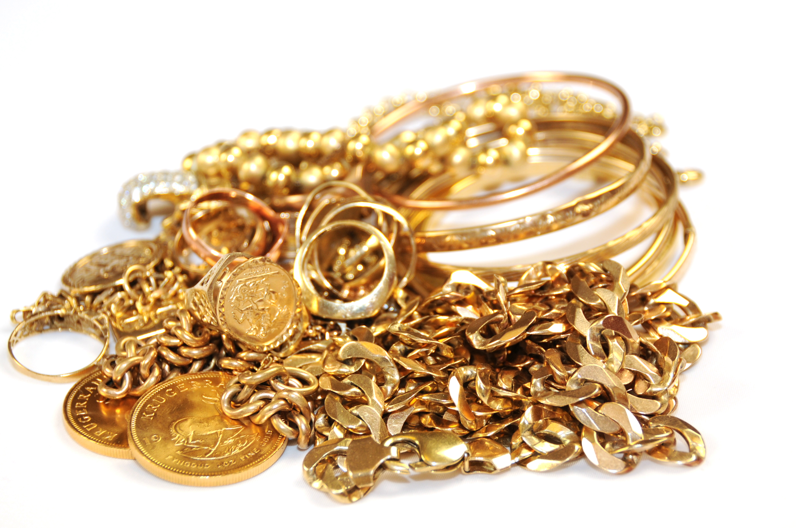 gold-coins-and-jewelry